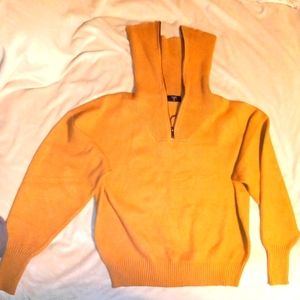 Tan large TAHARI sweater